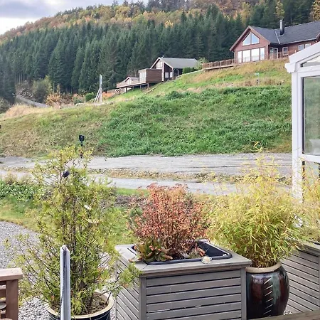 1 Bedroom Lovely In
